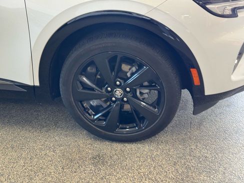 Used 2023 Buick Envision Essence w/ Sport Touring Package image 5