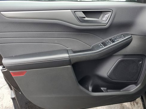 Used 2023 Ford Escape Active image 19