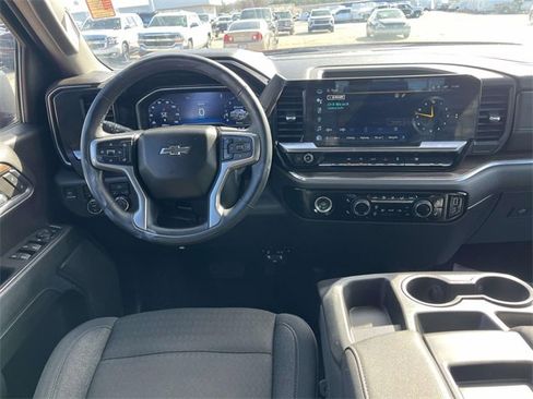 Used 2023 Chevrolet Silverado 1500 RST image 14