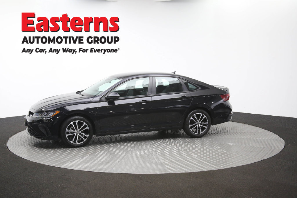Used 2025 Volkswagen Jetta Sport FWD image 60