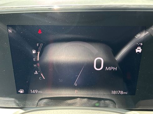 Used 2025 Buick Encore GX Preferred FWD image 39