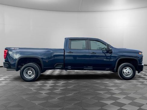 Used 2022 Chevrolet Silverado 3500 W/T w/ Snow Plow Prep/Camper Package image 9