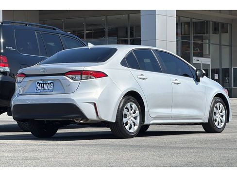 Used 2026 Toyota Corolla LE FWD image 4