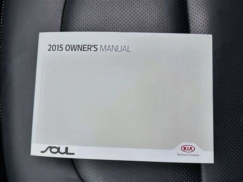 Used 2015 Kia Soul + w/ Primo Package FWD image 33