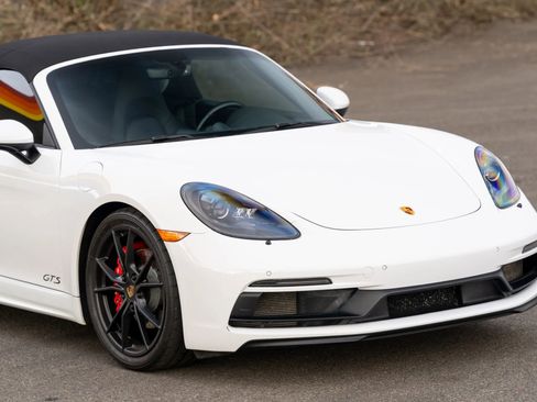 Used 2018 Porsche 718 Boxster GTS RWD image 13