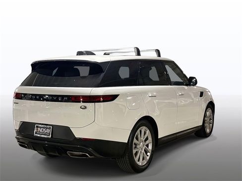 Used 2023 Land Rover Range Rover Sport SE image 10