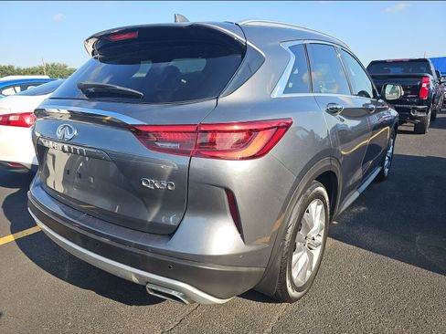 Used 2021 INFINITI QX50 Luxe FWD image 2