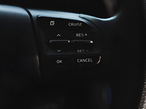 Used 2019 Hyundai Veloster 2.0 image 20