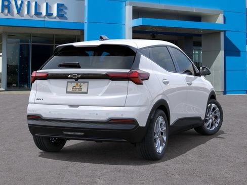 New 2027 Chevrolet Bolt LT w/ Comfort Package FWD image 4