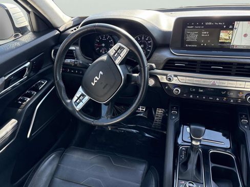 Used 2022 Kia Telluride SX w/ SX Prestige Package image 14