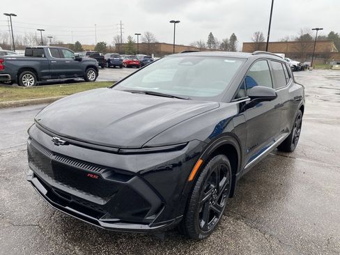 New 2025 Chevrolet Equinox EV RS image 3
