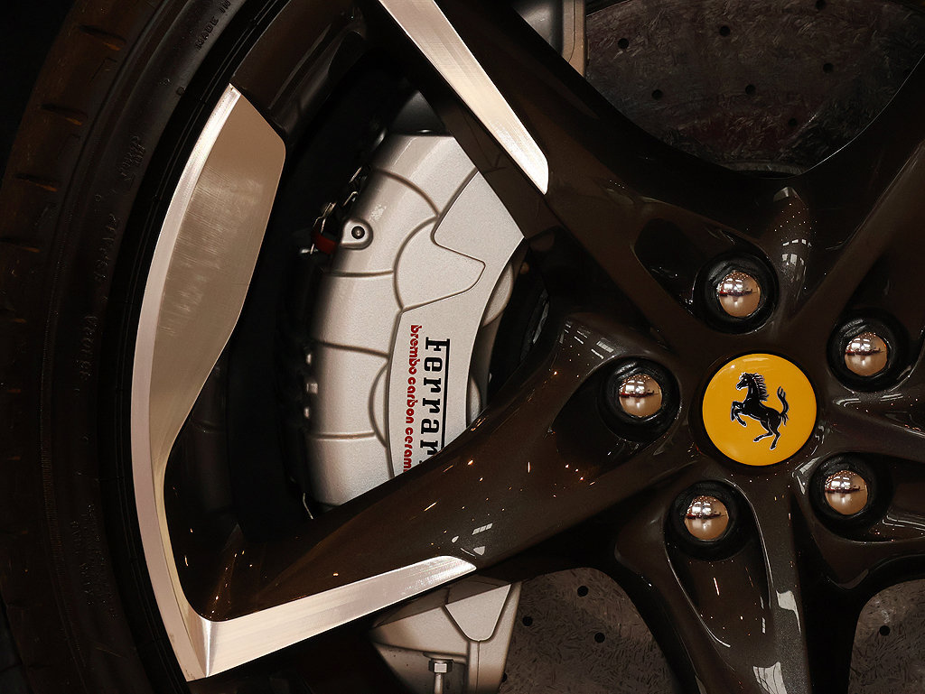 Certified 2024 Ferrari Purosangue AWD/4WD image 11