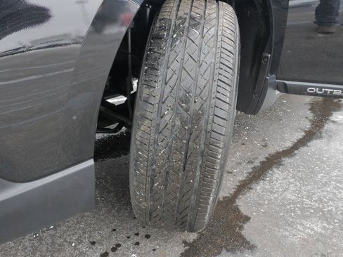 Used 2019 Subaru Outback 2.5i Limited image 32