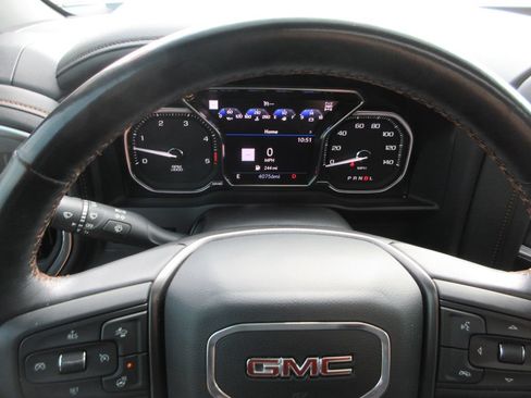 Certified 2022 GMC Sierra 2500 AT4 w/ AT4 Premium Plus Package AWD/4WD image 35