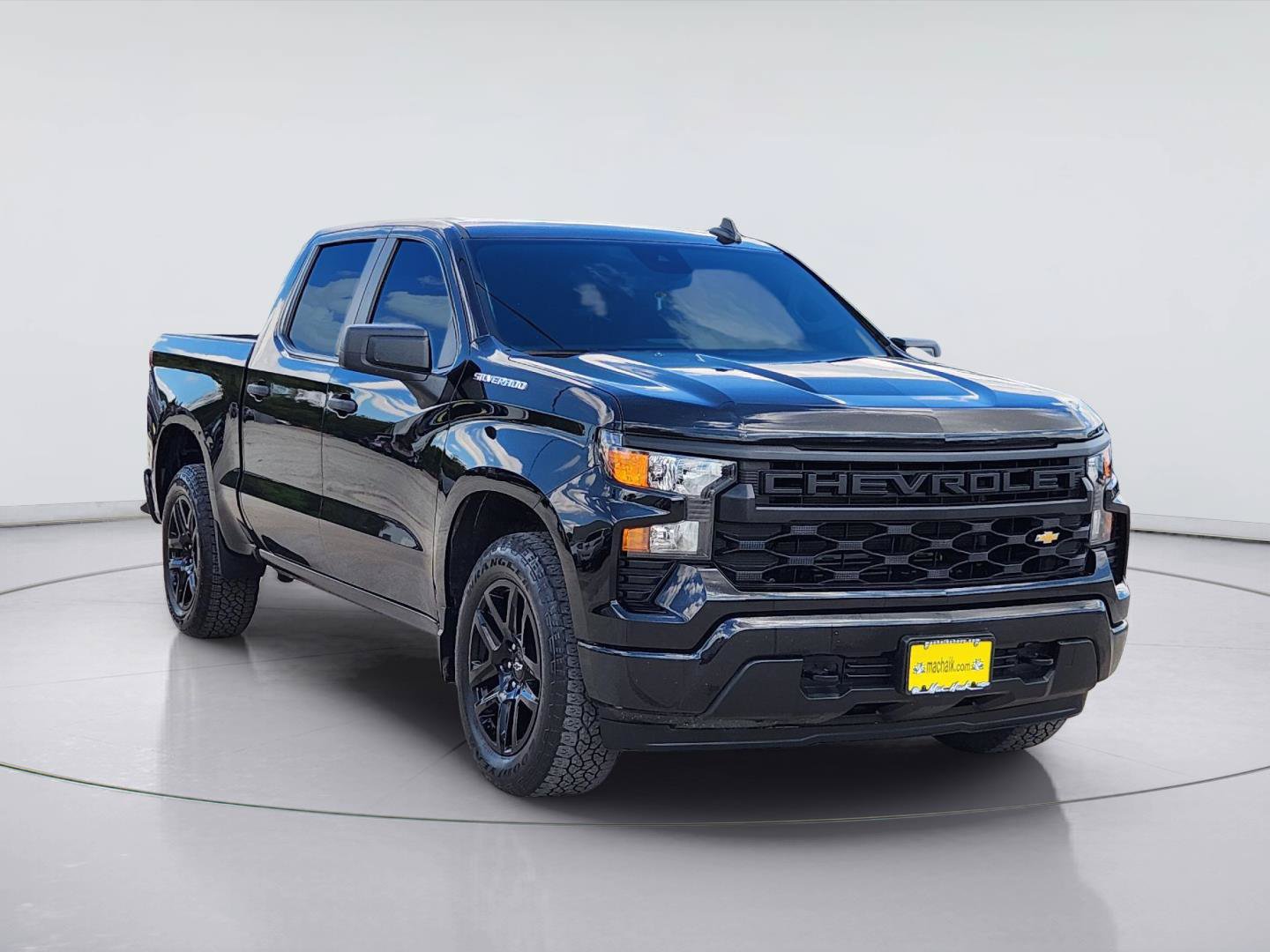 Certified 2023 Chevrolet Silverado 1500 Custom RWD image 3
