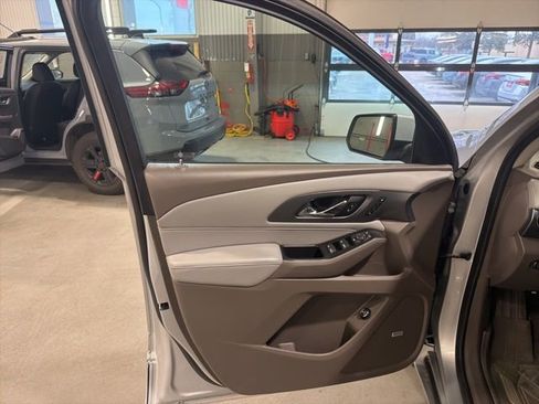 Used 2021 Chevrolet Traverse Premier w/ LPO, Floor Liner Package image 20
