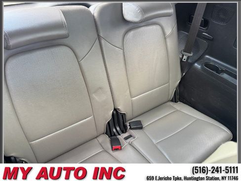Used 2015 Hyundai Santa Fe GLS w/ Option Group 03 AWD/4WD image 31