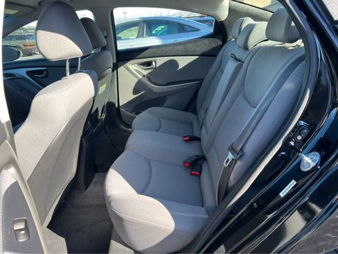 Used 2013 Hyundai Elantra GLS w/ Preferred Pkg image 26