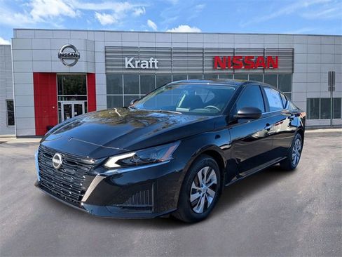 New 2025 Nissan Altima 2.5 S image 7