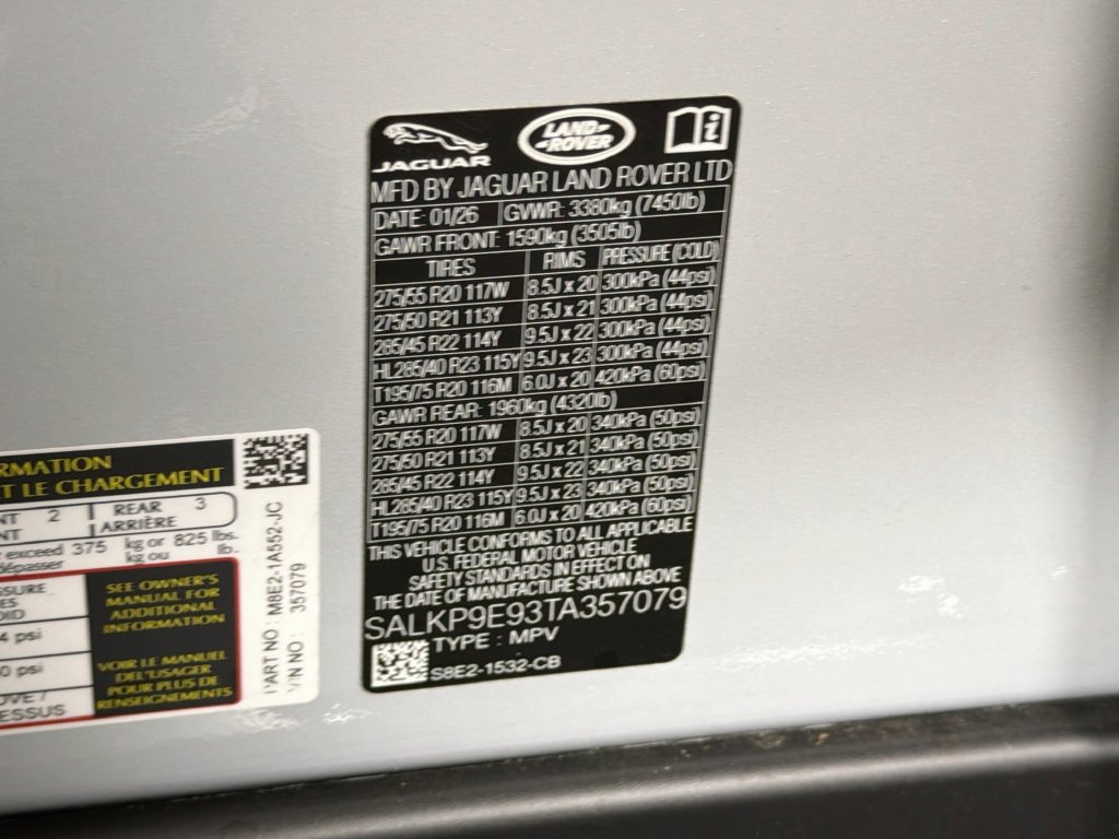 Used 2026 Land Rover Range Rover SE AWD/4WD image 34