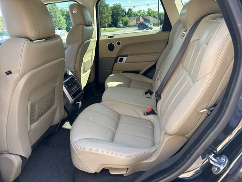 Used 2017 Land Rover Range Rover Sport HSE image 25