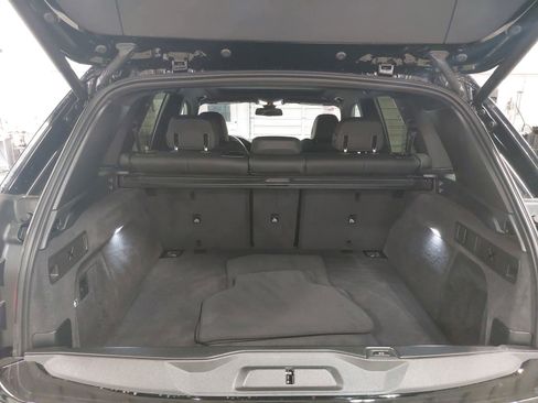 Used 2022 BMW X5 xDrive40i w/ Parking Assistance Package image 14