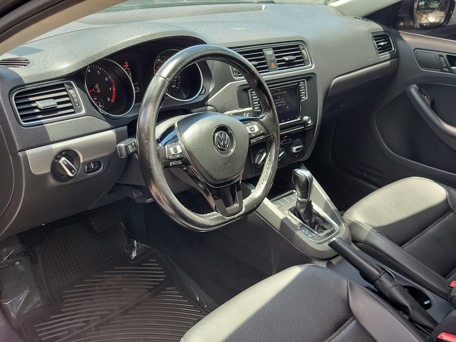Used 2018 Volkswagen Jetta SE FWD image 10