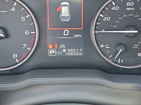 Used 2024 Subaru Crosstrek 2.5i Limited w/ Popular Package #4A image 19