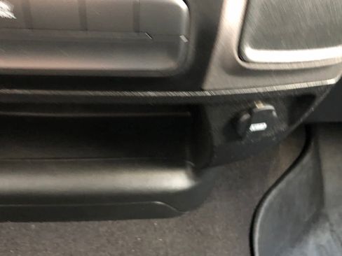 Used 2022 RAM 1500 Tradesman w/ Chrome Plus Package image 16