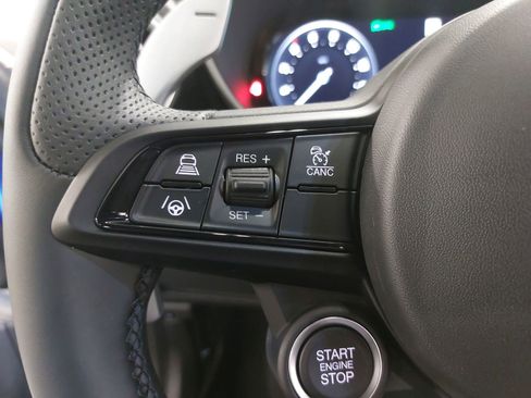 New 2025 Alfa Romeo Giulia AWD w/ Veloce Package AWD image 17