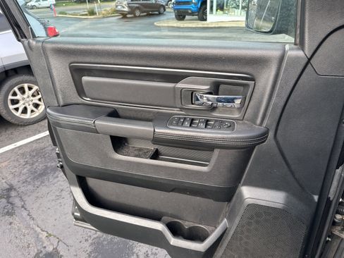 Used 2018 RAM 1500 Rebel w/ Luxury Group image 7