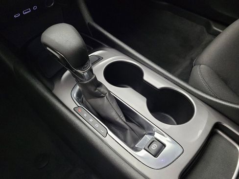Used 2023 Chevrolet Malibu LS FWD image 26