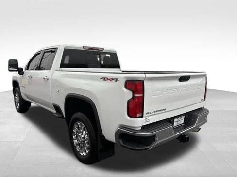 Used 2024 Chevrolet Silverado 2500 LTZ w/ LTZ Plus Package image 7