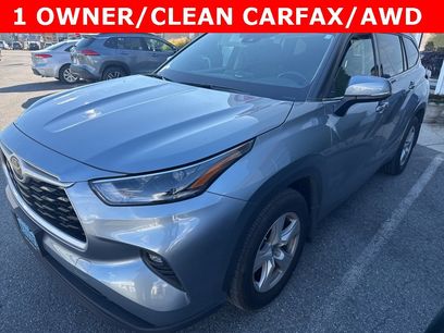 Certified 2021 Toyota Highlander LE