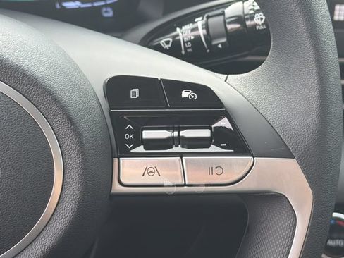 New 2026 Hyundai Elantra Hybrid FWD image 27