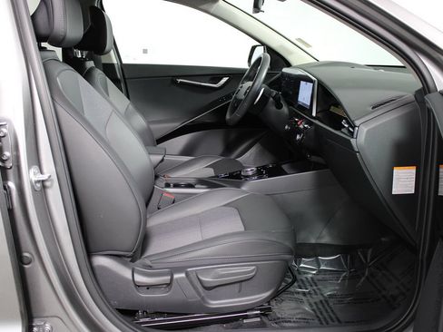 Used 2024 Kia Niro Wind FWD image 22