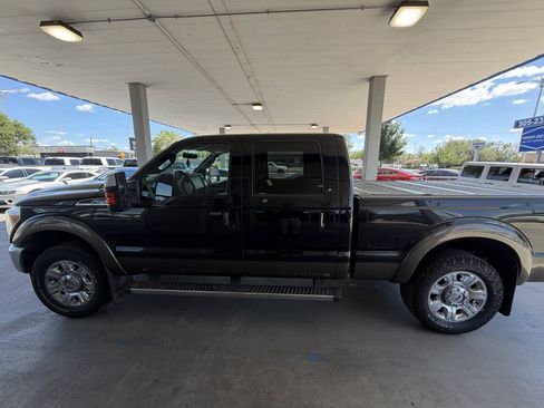 Used 2015 Ford F250 Lariat w/ Lariat Ultimate Package AWD/4WD image 5