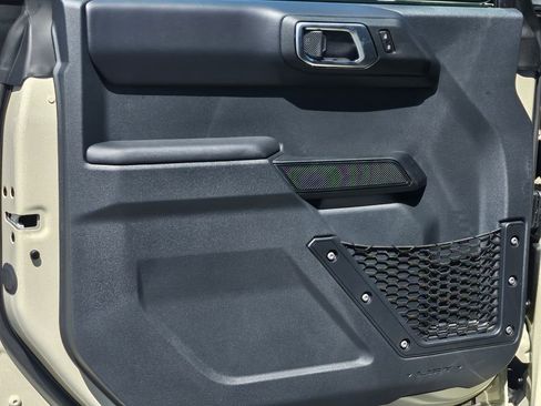 New 2026 Ford Bronco Outer Banks AWD/4WD image 32