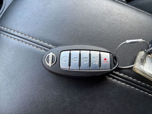 Used 2025 Nissan Altima 2.5 SV FWD image 21