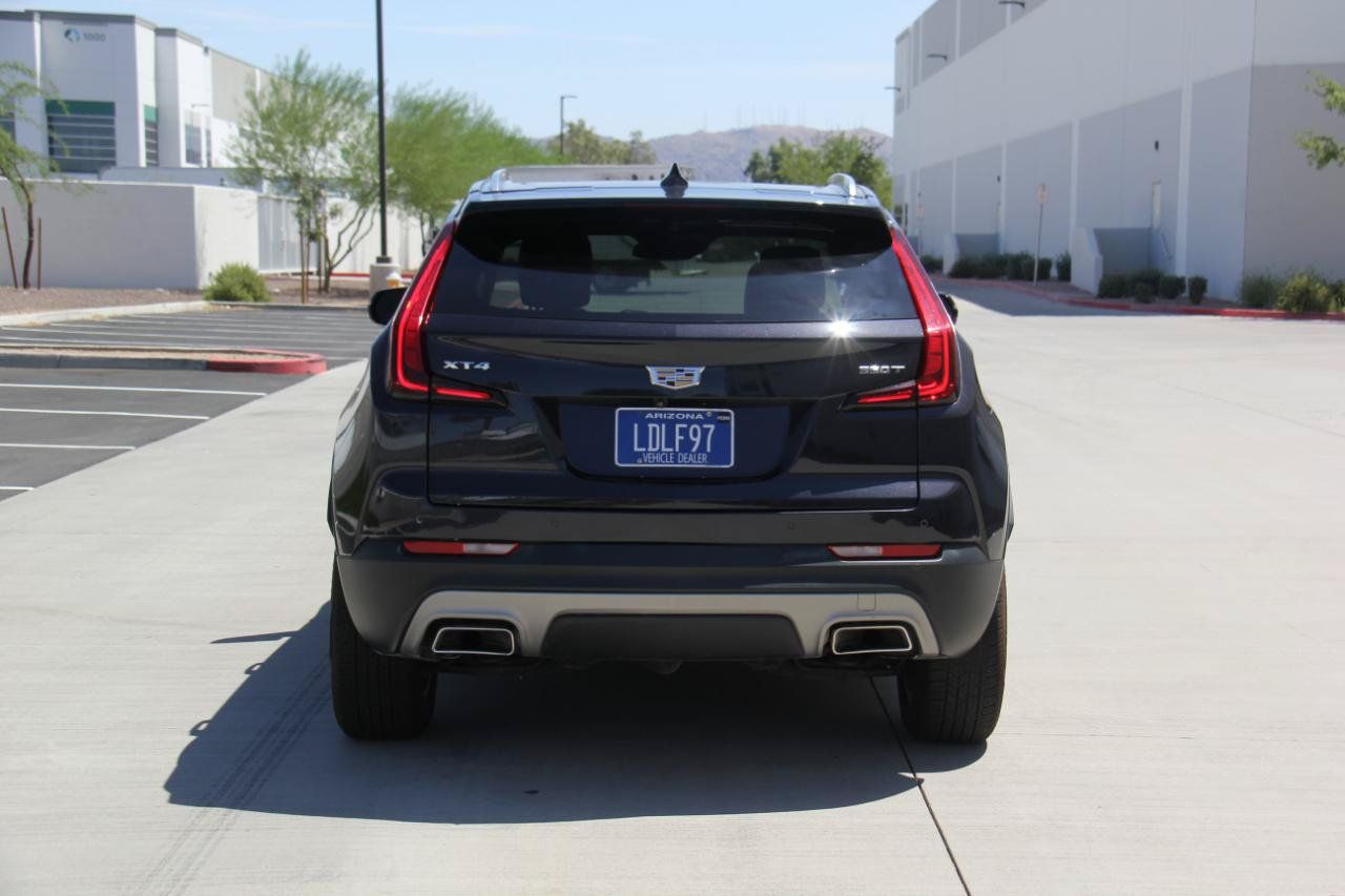 Used 2022 Cadillac XT4 Premium Luxury w/ Driver Awareness Package FWD image 6