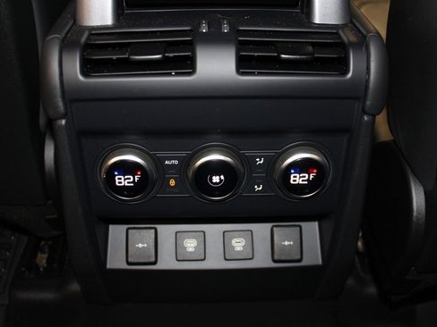 Used 2022 Land Rover Defender 110 XS Edition image 47