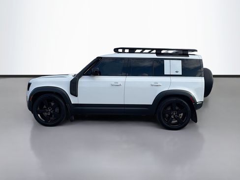 Used 2022 Land Rover Defender 110 S AWD/4WD image 2