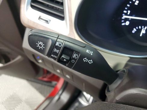 Used 2018 Hyundai Santa Fe Limited w/ Cargo Package image 28