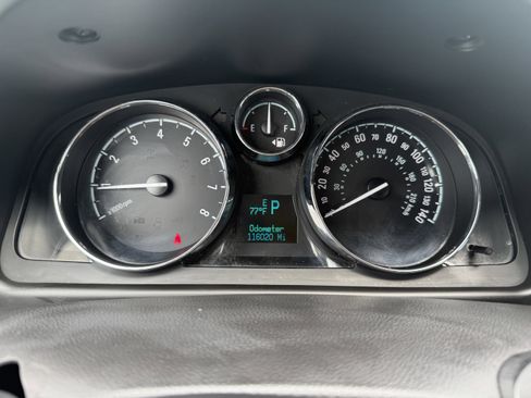 Used 2015 Chevrolet Captiva Sport LS image 27