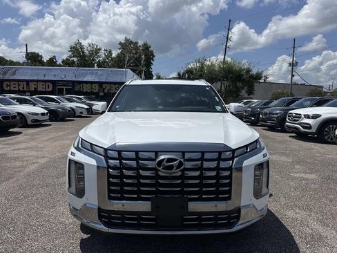 Used 2024 Hyundai Palisade Calligraphy AWD/4WD image 2