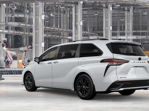 New 2026 Toyota Sienna XSE AWD/4WD image 8
