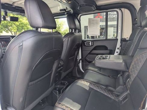 Used 2023 Jeep Gladiator Overland image 27