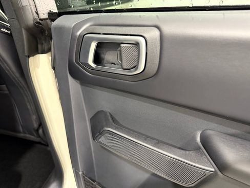 New 2025 Ford Bronco Outer Banks image 26