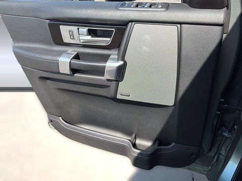 Used 2016 Land Rover LR4 HSE AWD/4WD image 14