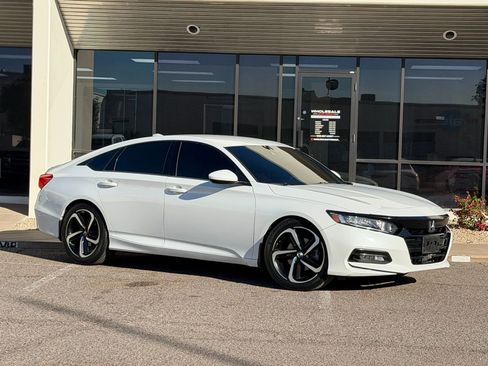 Used 2019 Honda Accord Sport image 6